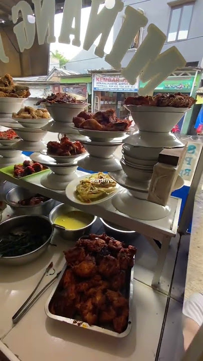 Masakan padang, maps (-6.2590940, 106.6915778) #bantuumkm #masakanpadang #makanreceh #bikinlaper