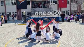 23 Nisan Ulusal Egemenlik ve Çocuk Bayramı gösterisi 2/A İsmail Erol İlkokulu Antalya/Finike