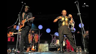 Hugh Masekela &amp; Oliver Mtukudzi - Thanayi (Live)