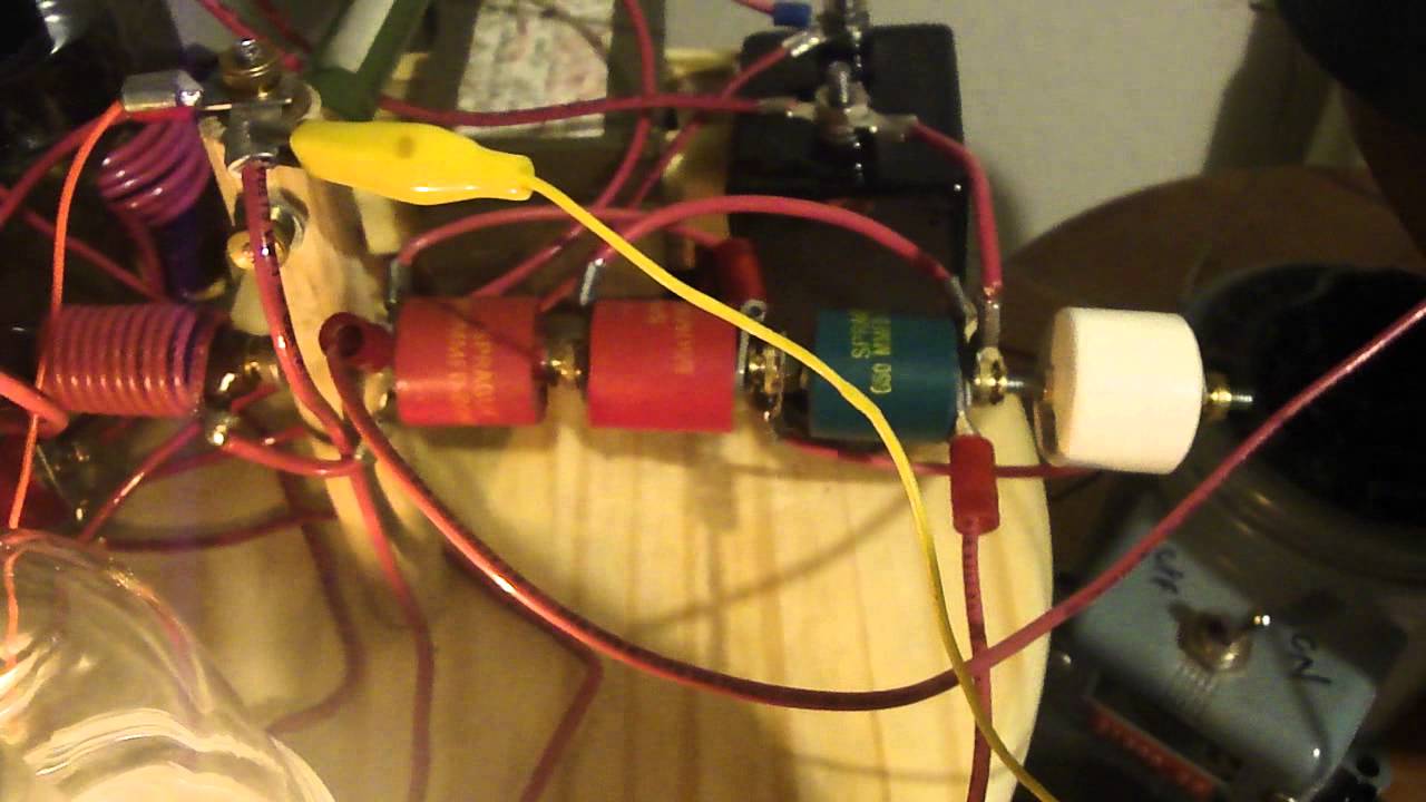 4-125 VTTC(Vacuum Tube Tesla Coil) - YouTube