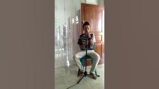 santai sambil bernyanyi