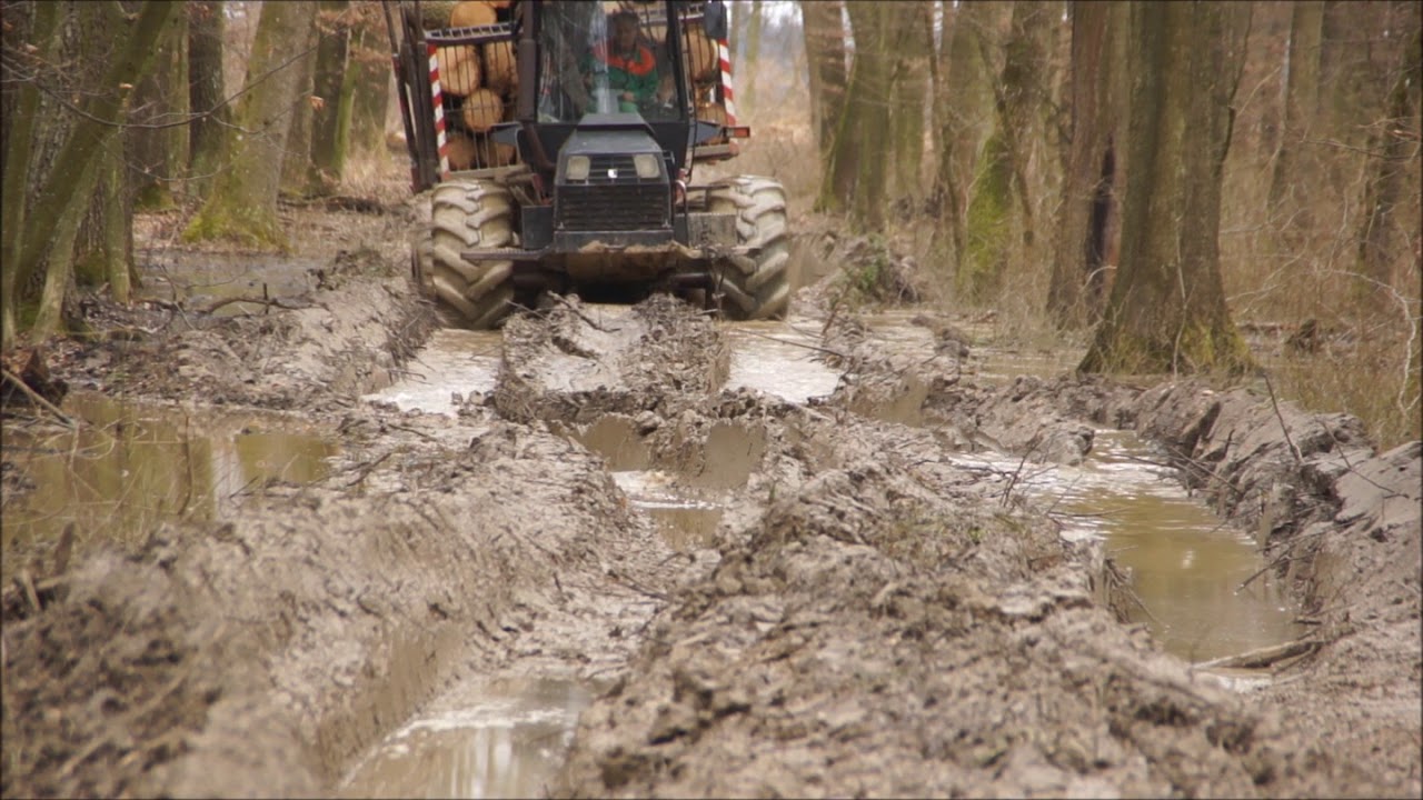 Valmet 840 0 in mud track 2015 02 12