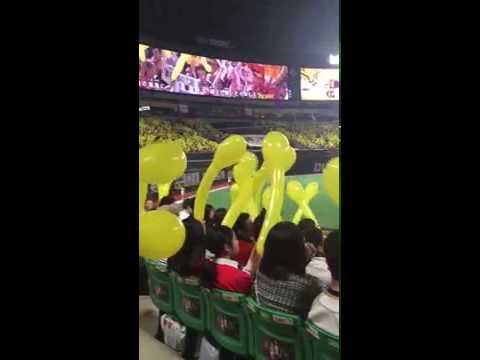 ヤフードーム　ラッキーセブンの様子