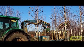 Bomen laden | Loading trees with the MDE Bomenlaadkraan 8700E4