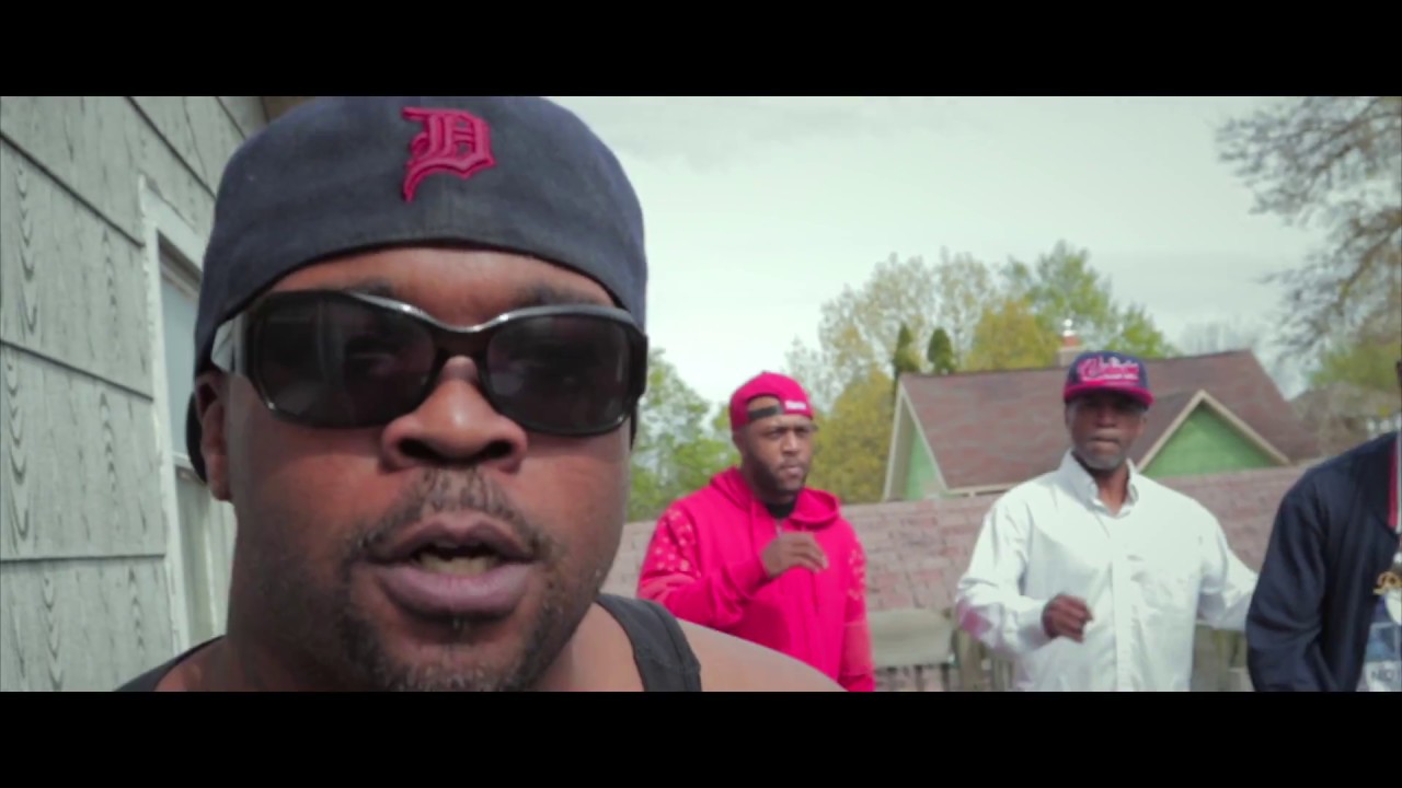 Musso | "Money Fiend"