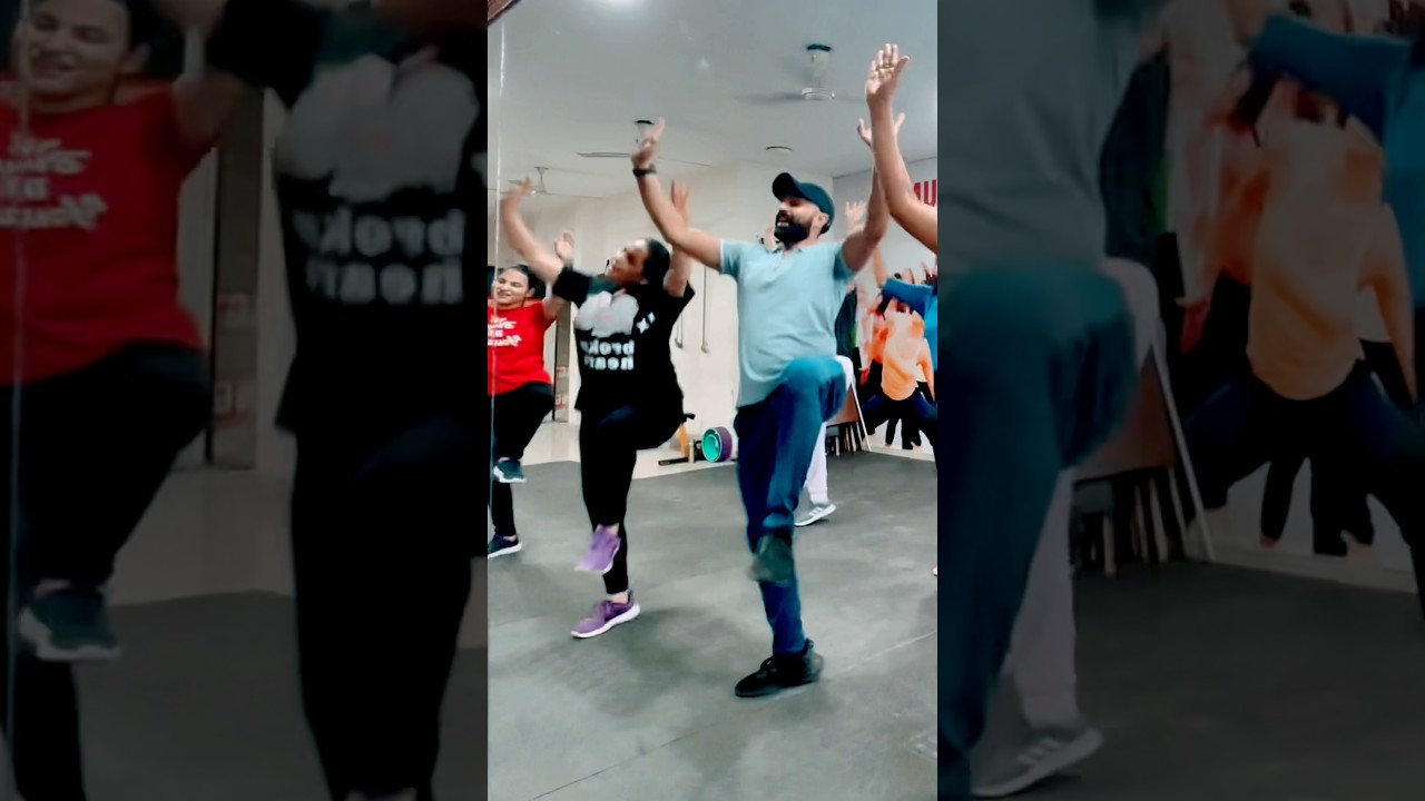 Akhar  Amrinder Gill || Best Jhumar Bhangra Steps 😍😍 || #bhangra #shorts