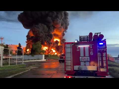 Пожар на нефтебазе в Севастополе