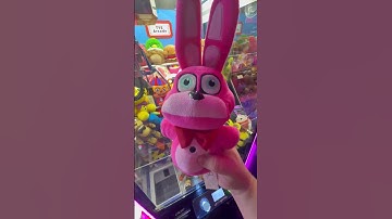 Insane FNAF Claw Machine Win 😮 #shorts #clawmachine #arcade #fnaf
