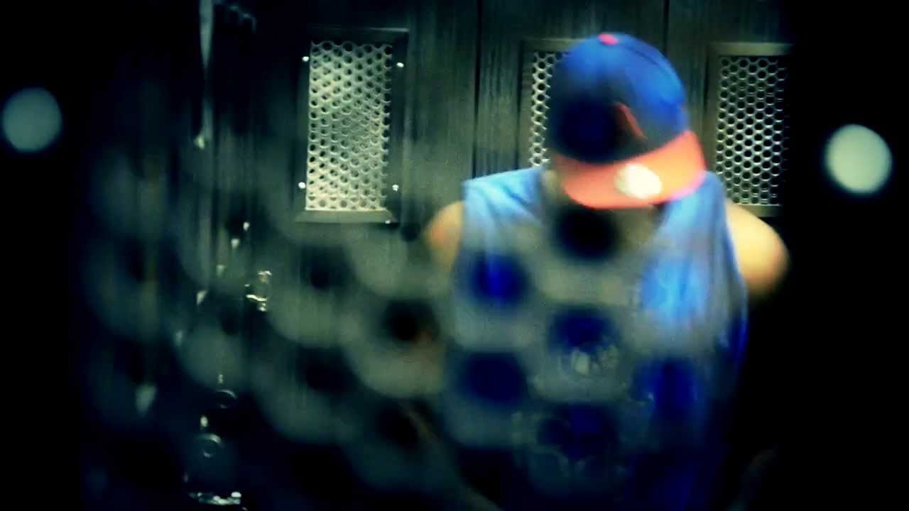 SPIDAH-MAIN OF THE MaCaATIC CREW A.M TO A.M