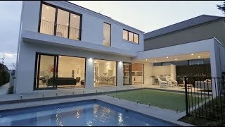 Marshall White: Residence 6, 4 Higham Road, Hawthorn East