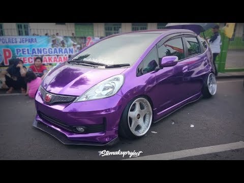  Modifikasi  Honda  Jazz  ge8 Ceper  Static Ungu Chrome Audio 