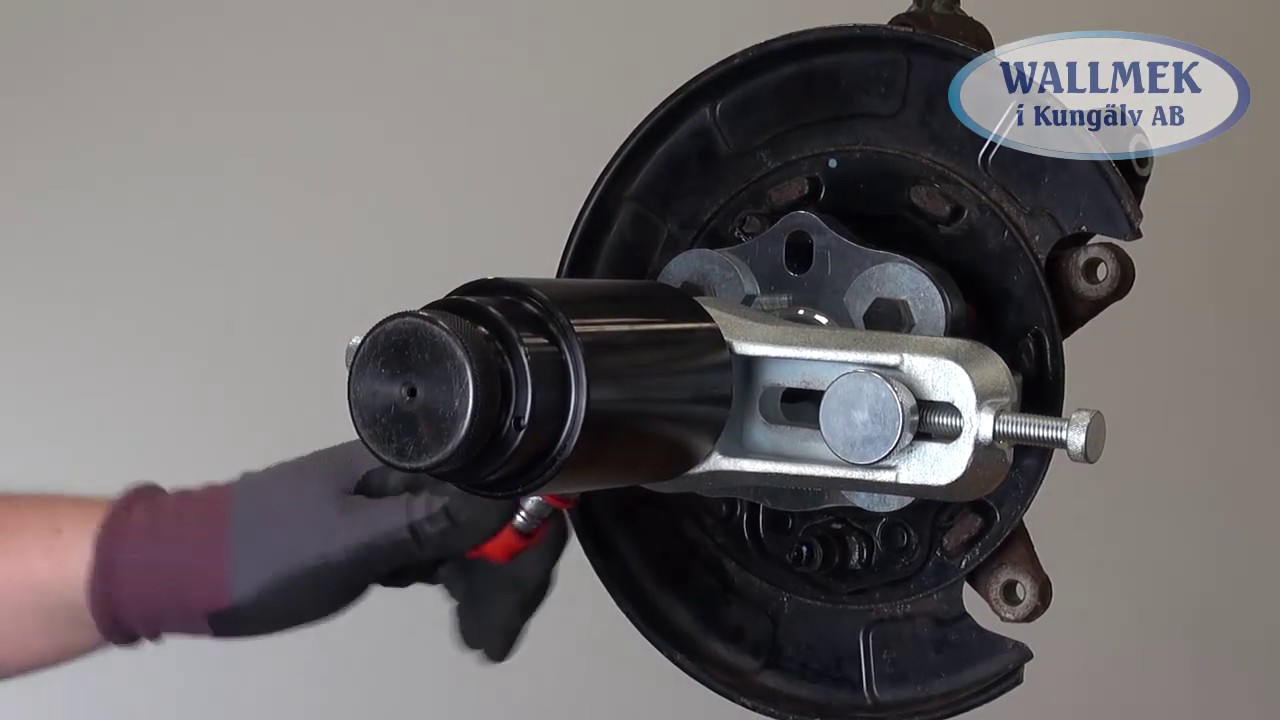 0100047 Dismounting tool for 4 bolted wheel bearing/hubs with uneven