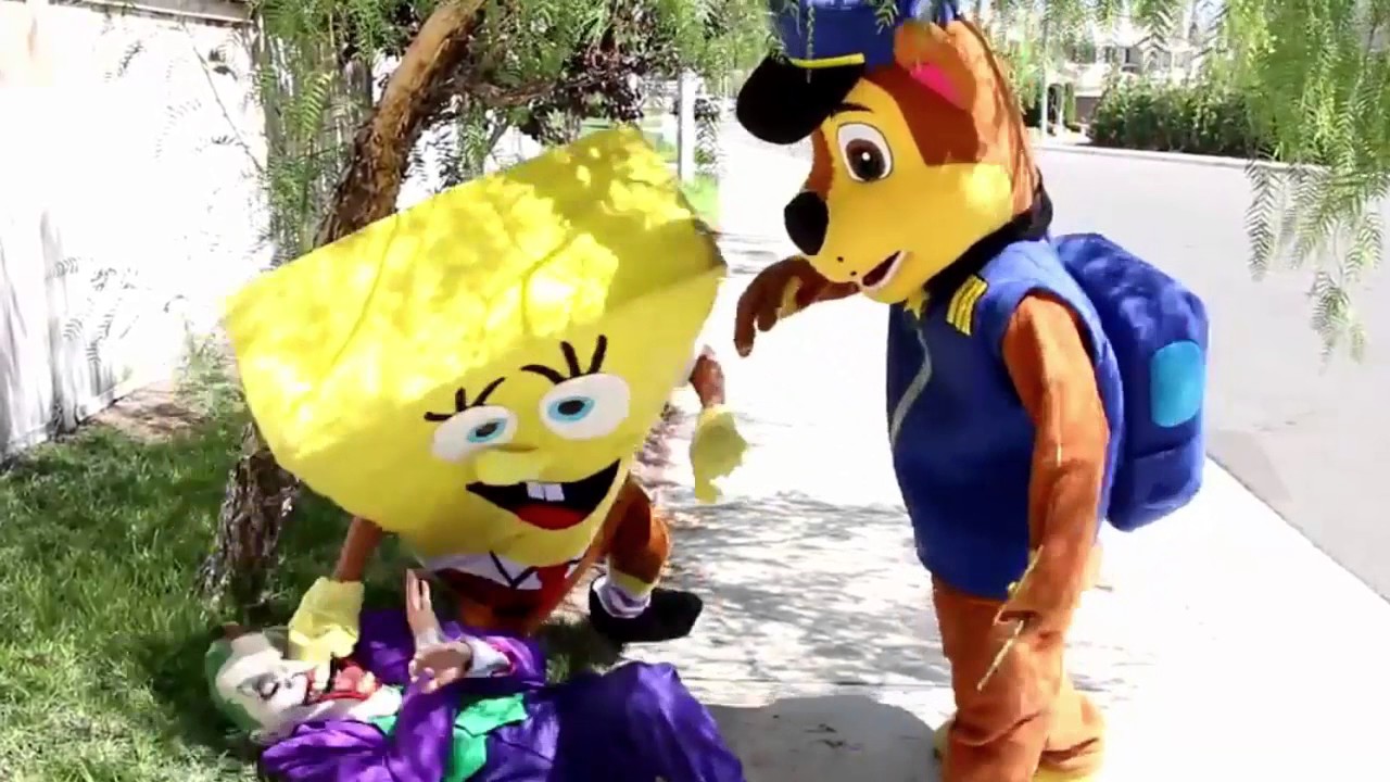 Frozen Elsa _ Spiderman Nerf Gun War! w Joker, Venom, Spidergirl _ Paw