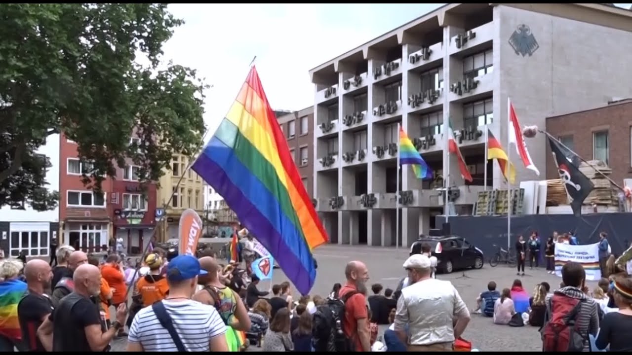 StonewallKomitee Köln Kundgebung Alter Markt 28. Juni