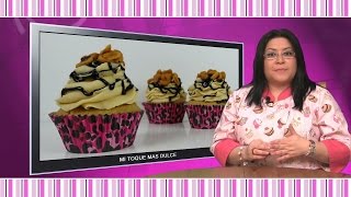 Cupcakes horneados en el horno - foto de stock | Crushpixel