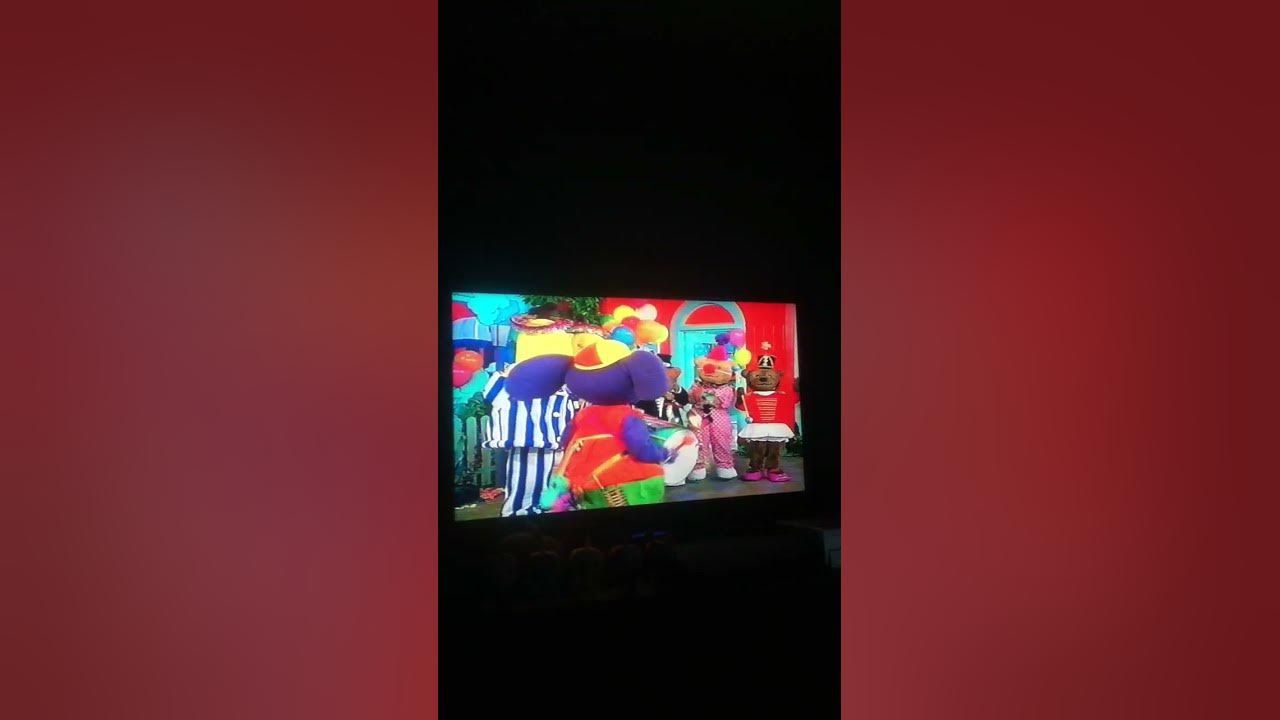 Bananas in Pyjamas Big Parade Rat's One Man Band
