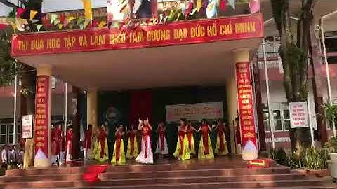 Giải nhất múa: Đất nước lời ru - chi đội 9A Trường trung học cơ sở Bắc Sơn