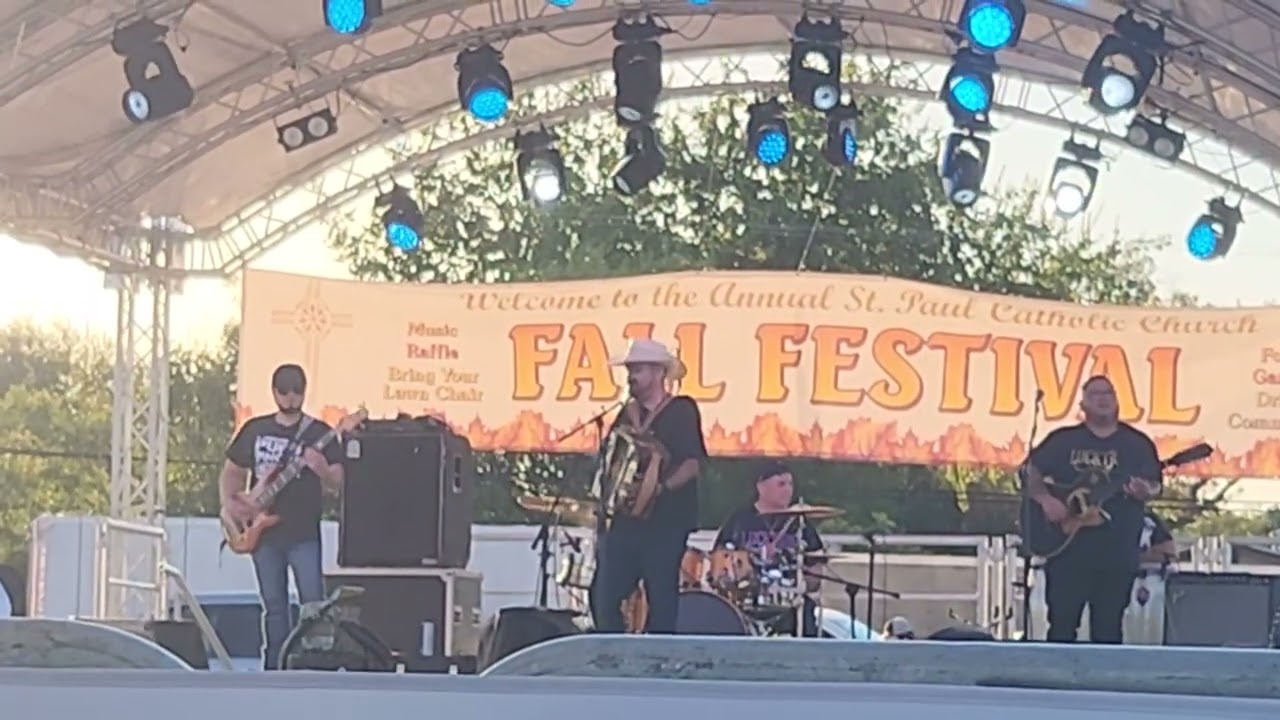 Lucky Joe at St Paul's Festival 10-11-25