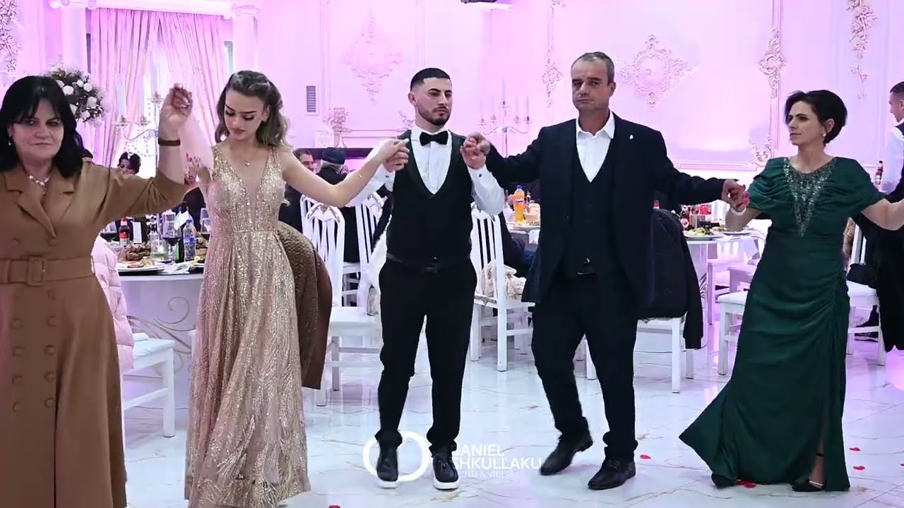 Juli Tollozhina Krushqit ne valle kolazh popullor  Fejesa Frosina - Romeo Dasma Shqiptare 2026