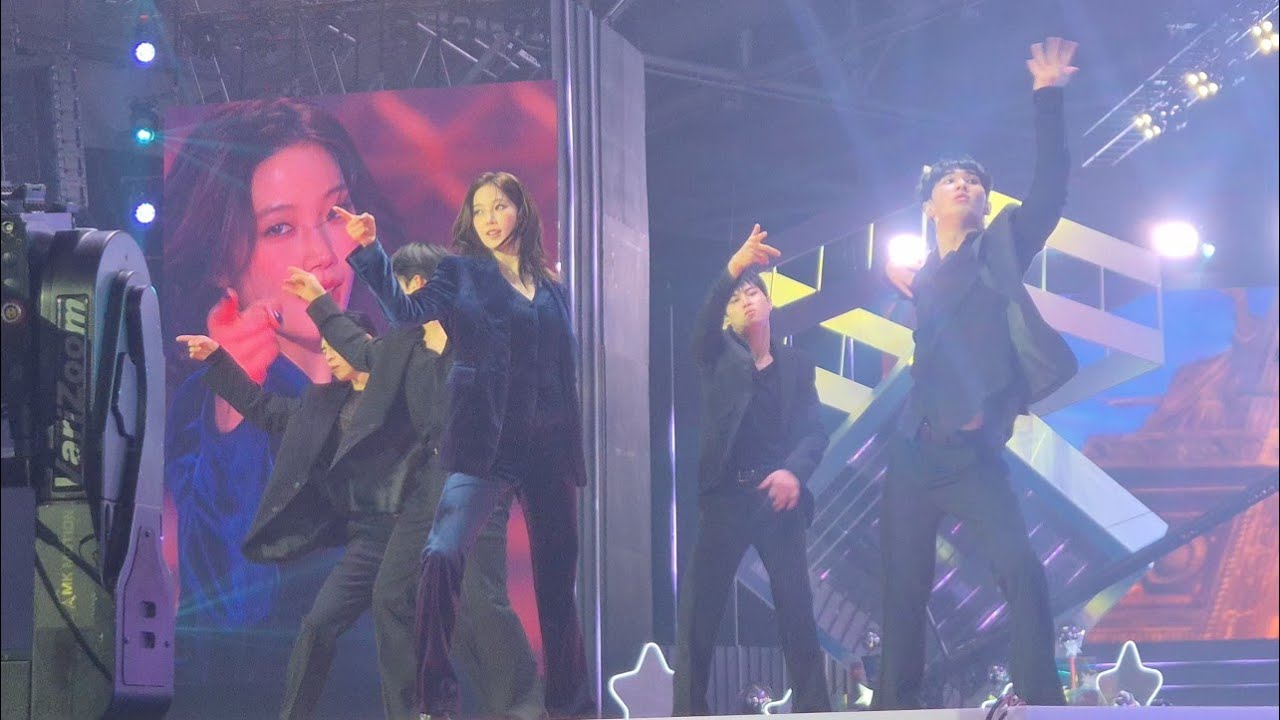 251219 르세라핌 카즈하 (LE SSERAFIM KAZUHA) Standing Next to You 직캠 Fancam- KBS 가요대축제 글로벌 페스티벌