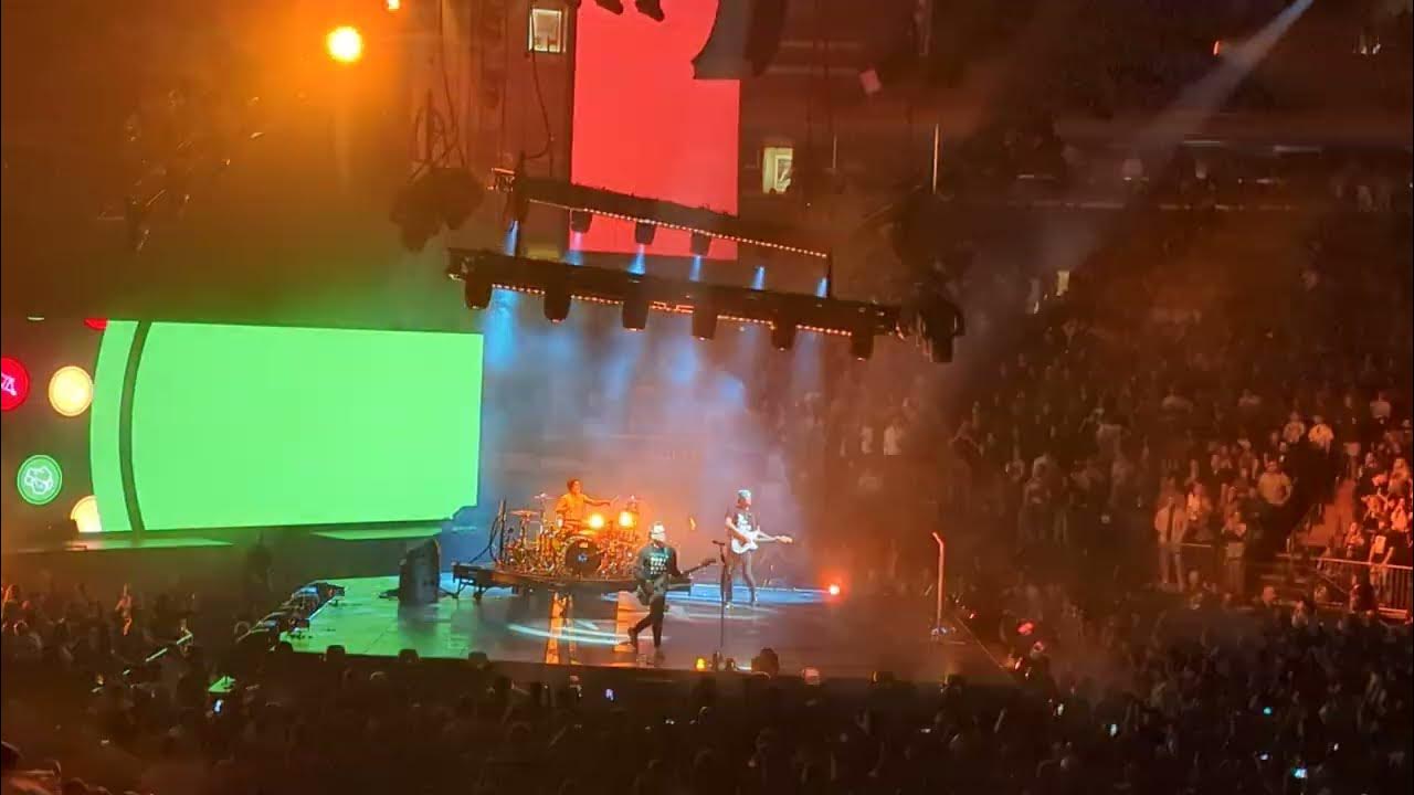 Blink 182 Live in NYC YouTube