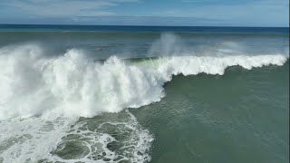 Code Red II Huge Waves in Honolulu, Hawaii (July 17, 2022) Full   4K