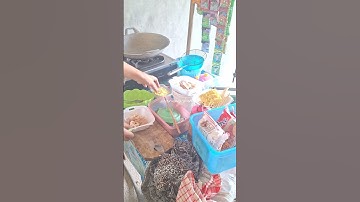 seblak 2 ribu masih ada kok #idejualan #idejualandarirumah #warung #jajanan #vlog