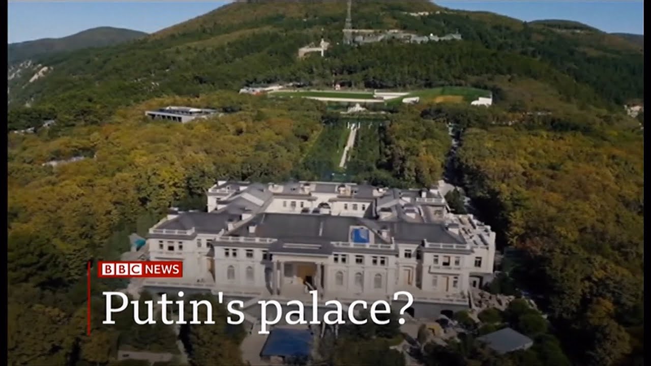 Who owns President Putin's mansion? (Russia) BBC News 30th January