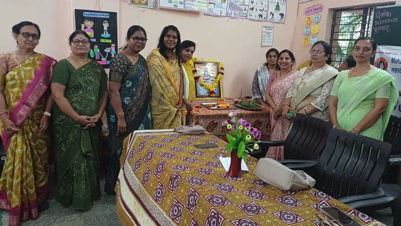 Mahaveer International Magic Veera Group- Help to needy students.