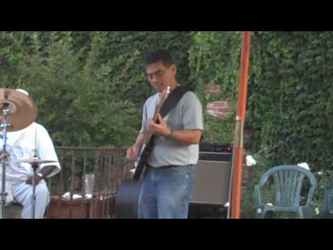 Eddie Lastra plays with Old Skool Flavor @ Pacific Blues Cafe, Yountville, CA
