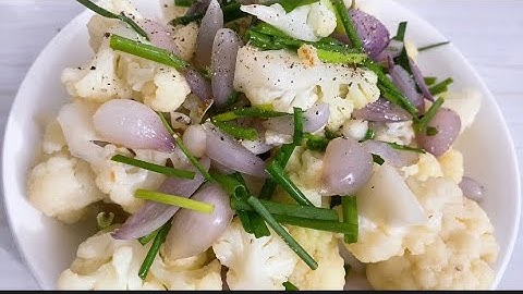 Bông cải trắng (súp lơ) xào hành