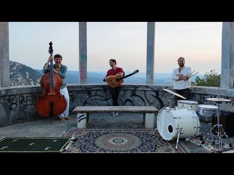 Scuttle Buttin' by Stevie Ray Vaughan - Emanuele Grafitti Trio