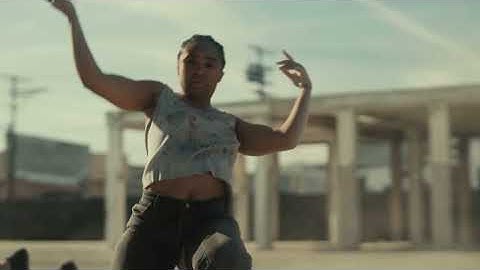 David Guetta & Sia - Beautiful People (Official Video)