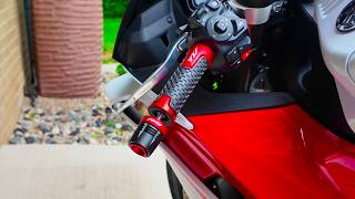 Replacing Grips & Bar Ends / Yamaha R9 / How To / Throttle Too