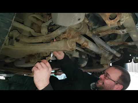 Hyundai Rear Track Rods Hyundai Terracan Track Rod Replacement - YouTube