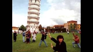 (Everybody Was) Kung Fu Fighting