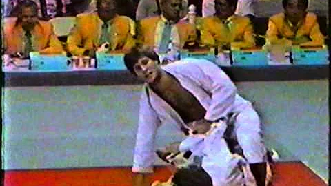 1984 Olympic Judo 86kg -  Robert Berland USA vs Ma...