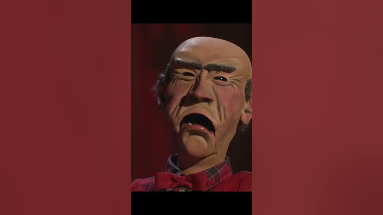 Walter on saying, "Merry Christmas." JEFF DUNHAM YouTube