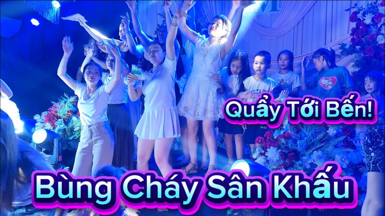 Đám Cưới Bản Làng Vui Như Hội – Gái Bản Nhảy Cực Sung