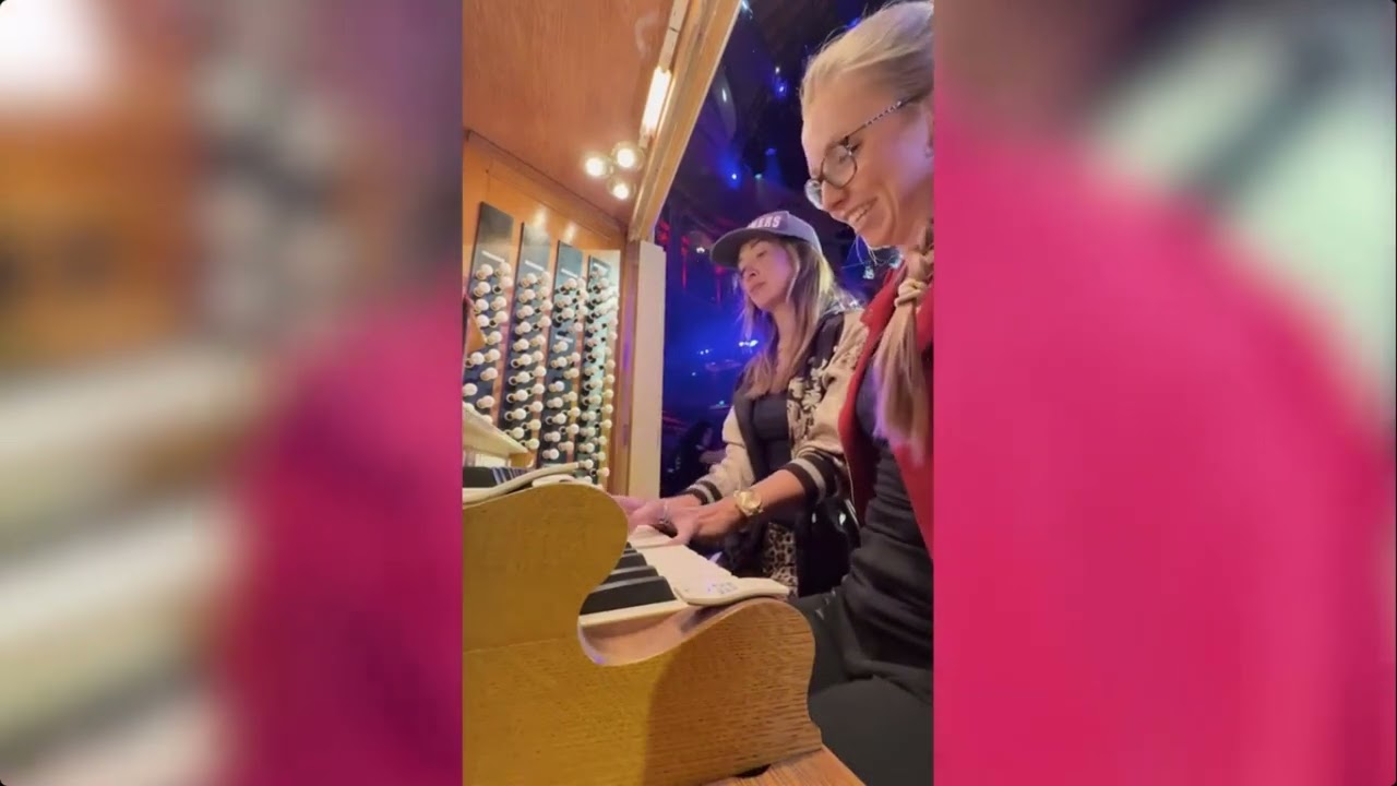 Anna Lapwood's 9,999 Pipe-Organ Master Class with Myleene Klass - ClassicFM