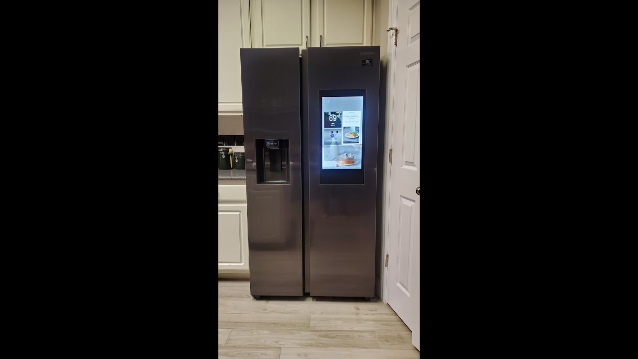 Black Stainless Steel 26.7 cu. ft. Side by Side Fridge with FamilyHub