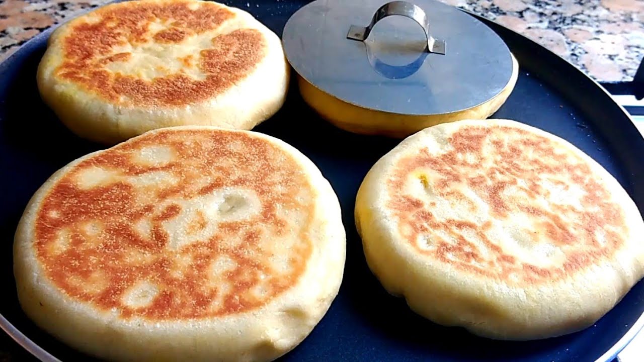 فطائر أو بطبوط محشي في المقلاة🥙 بضغطة واحد وبدون لا حليب ولا بيض