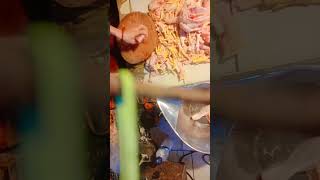 Cara memotong ayam 1kg jadi 8 potong