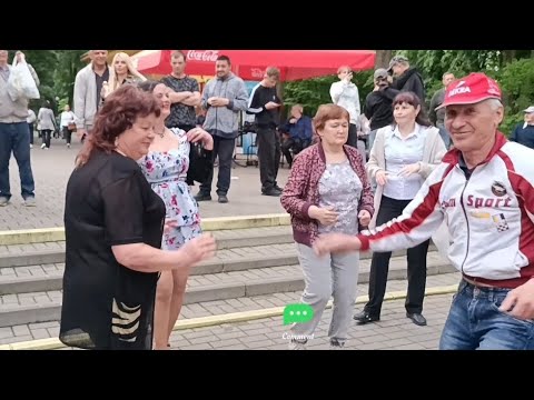 А ТЫ ТАНЦУЕШЬ