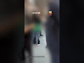 Briga em trem da Linha 11 - Coral deixa passageira ferida em São Paulo