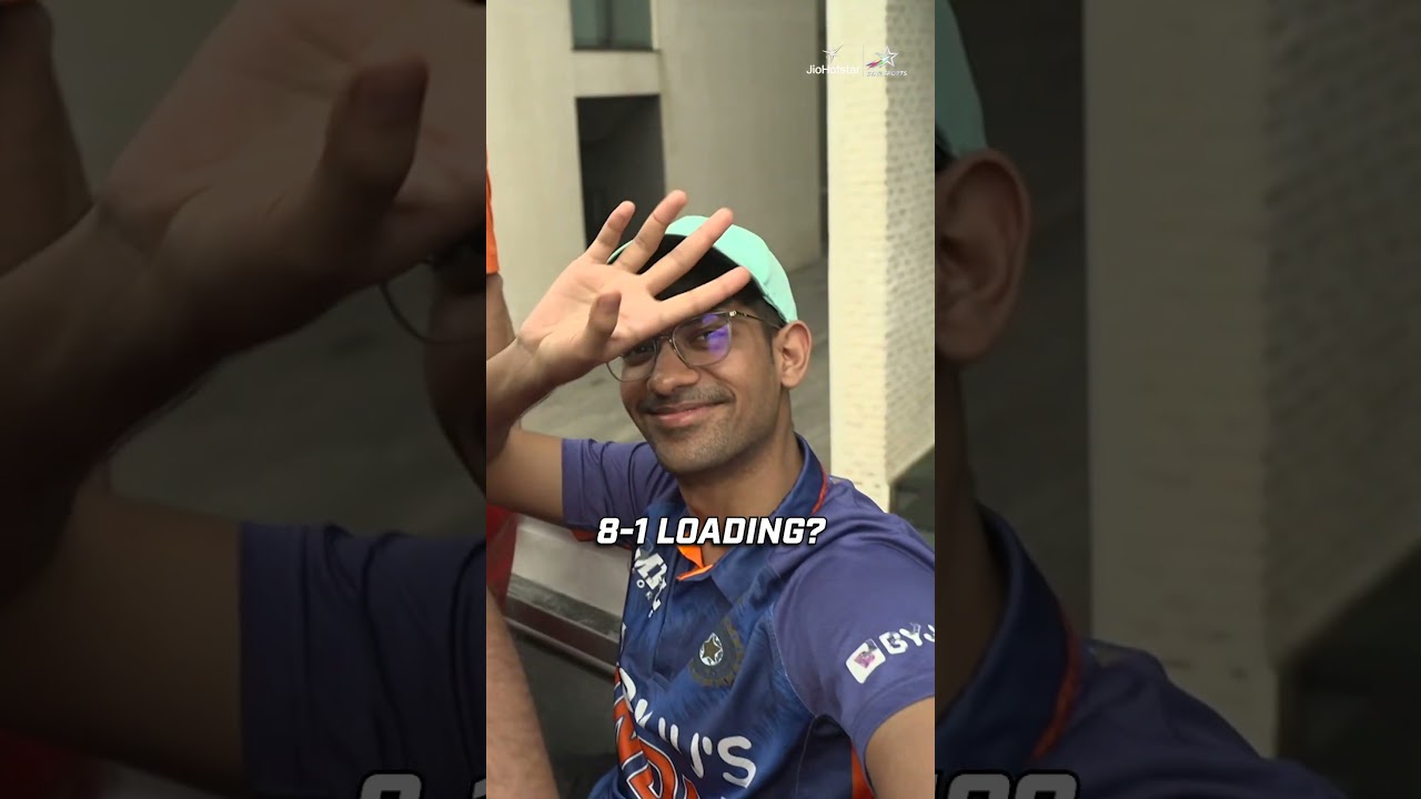 Sea of blue takes over Colombo as 