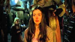 Video thumbnail of "Anne Hathaway Sings - I Dreamed A Dream [HD]"