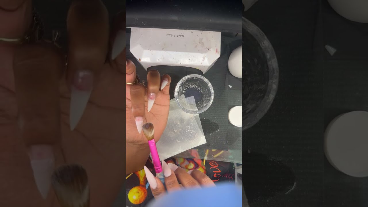 Do Valentines nails with me live!