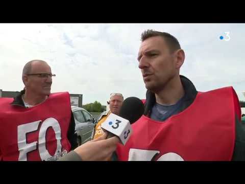 Colère des pompiers volontaires à St Laurent Blangy