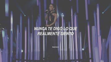 Ariana Grande - Just A Little Bit Of Your Heart (español + live)